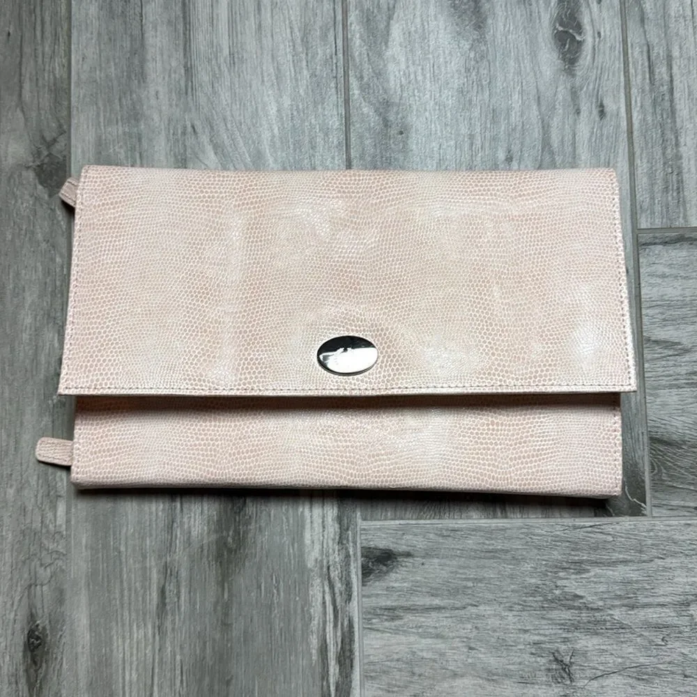 Pottery Barn Wolf Ladies Light Pink Fold-Over Closure Jewelry Portfolio